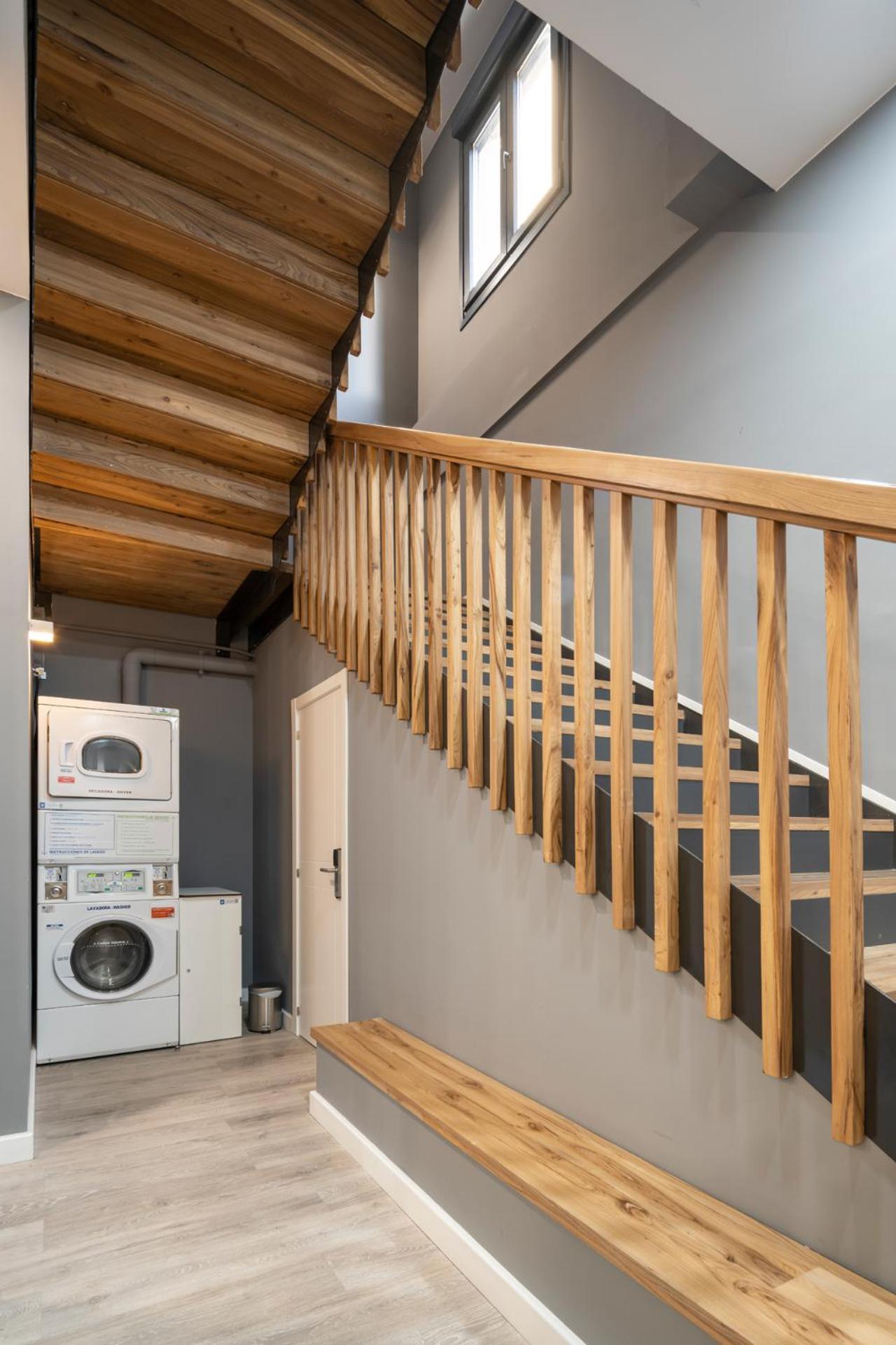 Albergue Alda Pilgrim Ponferrada Exterior foto